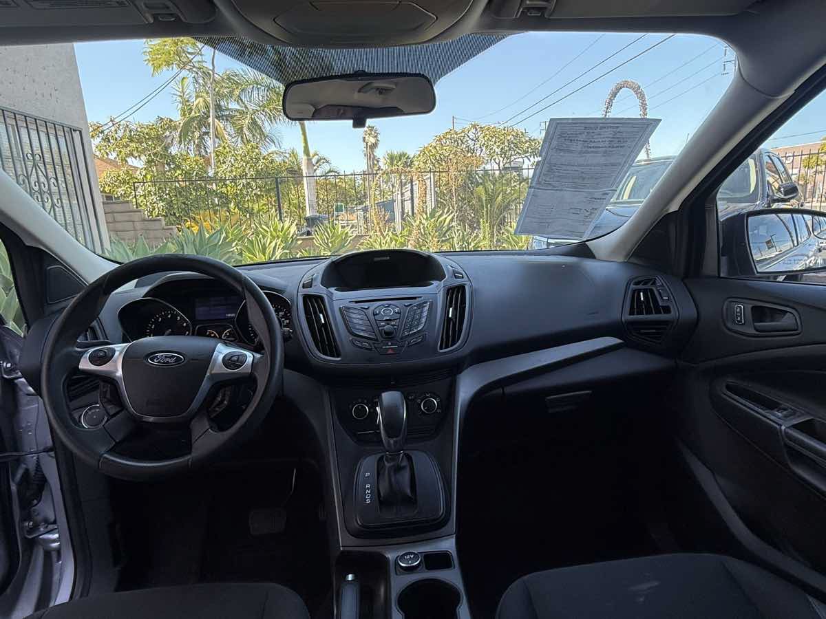 Used 2013 Ford Escape S FWD image 33