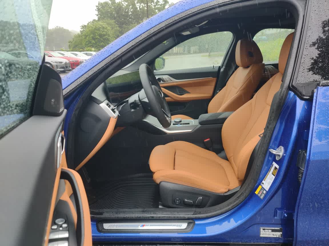 Used 2025 BMW i4 xDrive40i w/ M Sport Package AWD/4WD image 13