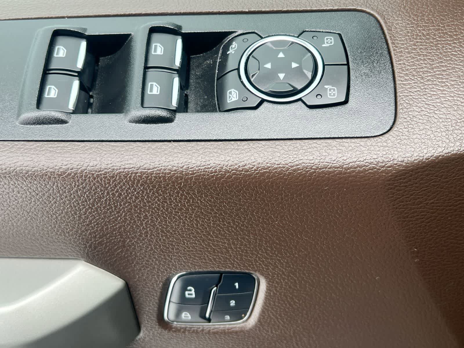 Used 2017 Ford F150 King Ranch w/ Equipment Group 601A Luxury image 17
