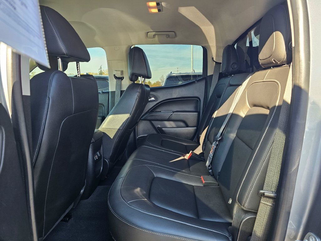 Used 2019 Chevrolet Colorado ZR2 w/ Colorado ZR2 Bison Edition AWD/4WD image 18