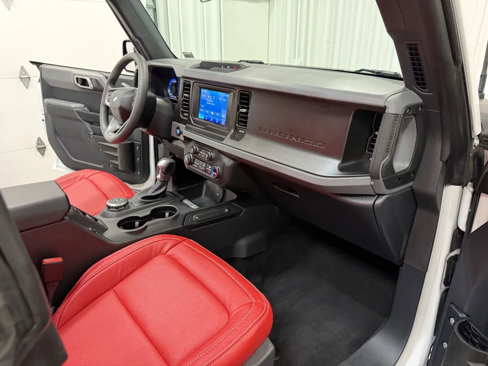 Used 2023 Ford Bronco 4-Door AWD/4WD image 50
