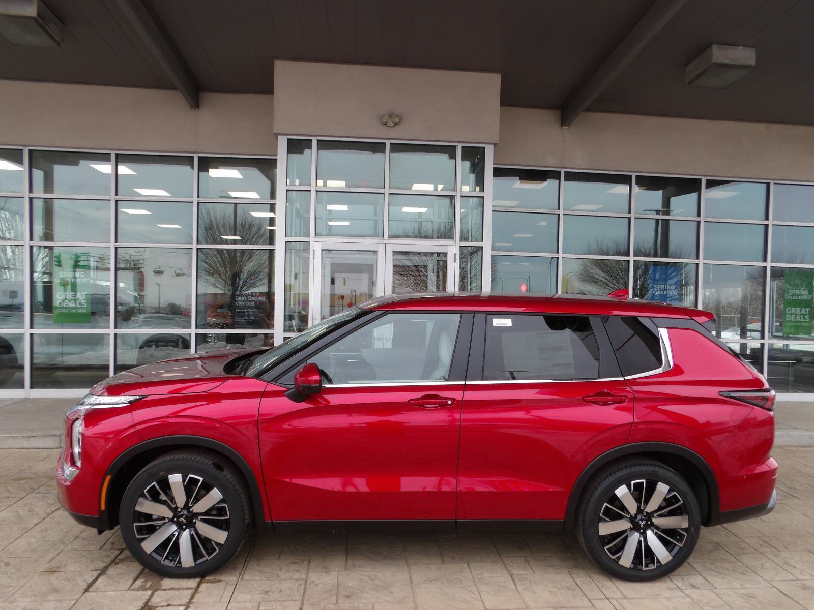 New 2026 Mitsubishi Outlander SE AWD/4WD image 4