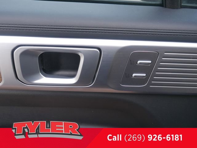 Used 2026 Hyundai Santa Fe Calligraphy image 23