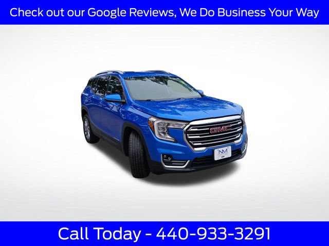 Used 2024 GMC Terrain SLT AWD/4WD image 13