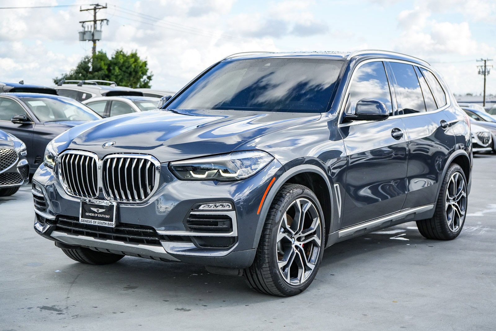 Used 2020 BMW X5 xDrive40i w/ Premium Package image 3