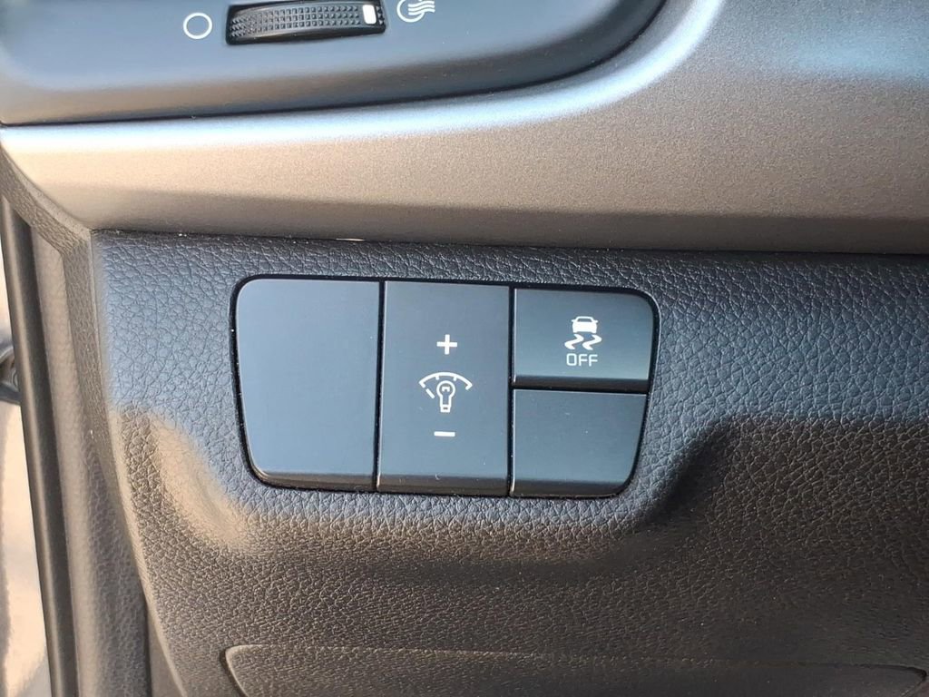 Used 2019 Kia Rio S w/ Technology Package image 17