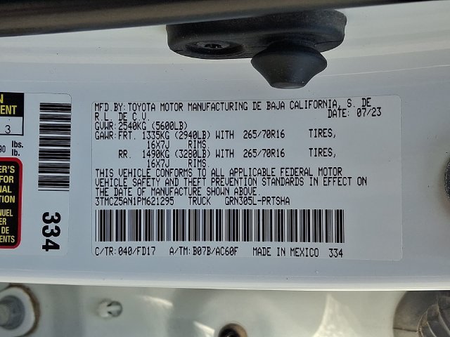 Used 2023 Toyota Tacoma TRD Off-Road w/ Advanced Technology Package AWD/4WD image 27