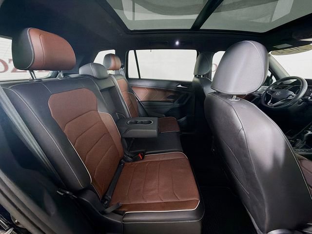 Used 2024 Volkswagen Tiguan SEL R-Line image 34