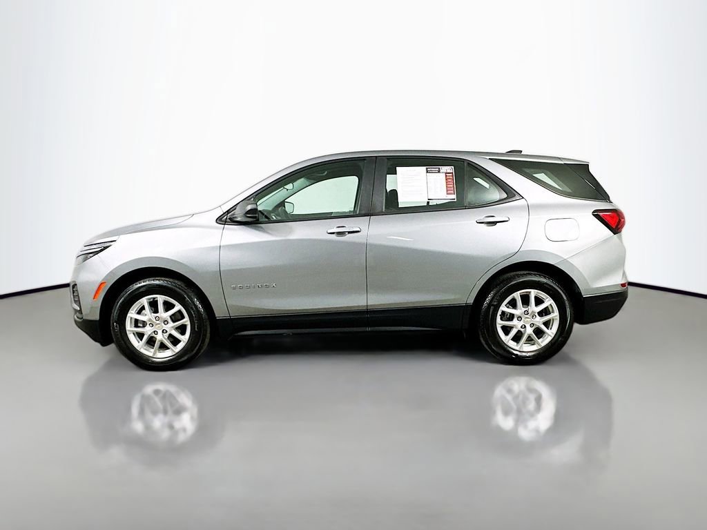 Used 2024 Chevrolet Equinox LS FWD image 5