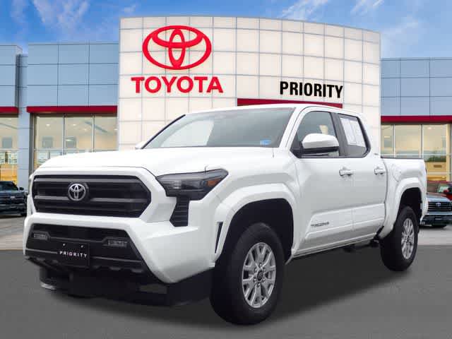 Used 2025 Toyota Tacoma SR5