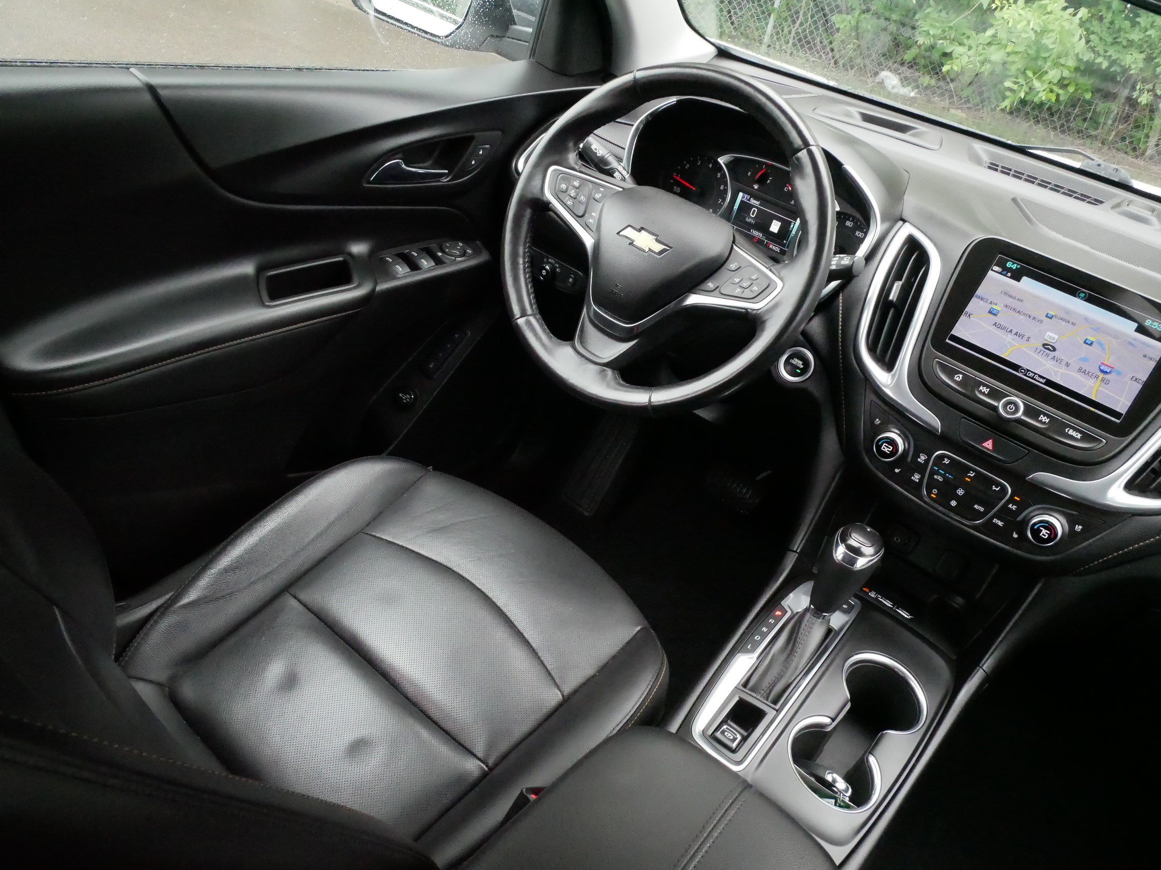 Used 2018 Chevrolet Equinox Premier AWD/4WD image 9