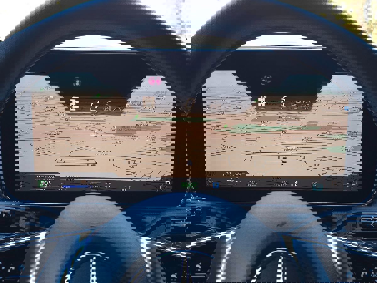 Used 2023 Mercedes-Benz EQE 500 4MATIC SUV image 33