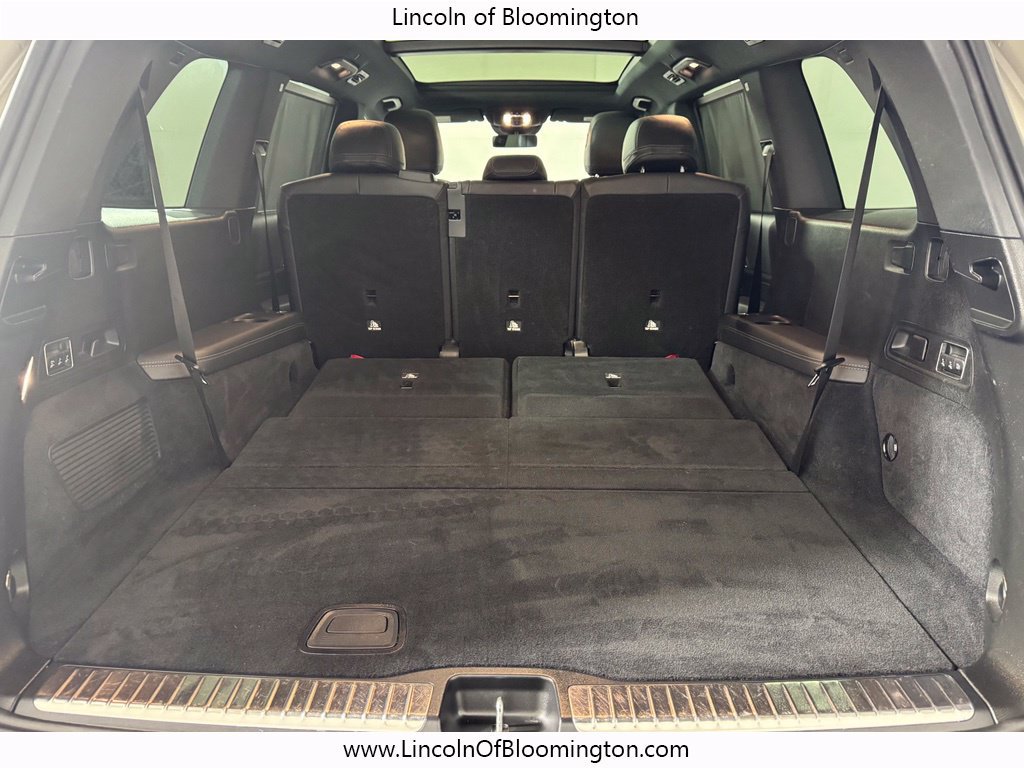Used 2021 Mercedes-Benz GLS 450 4MATIC image 16