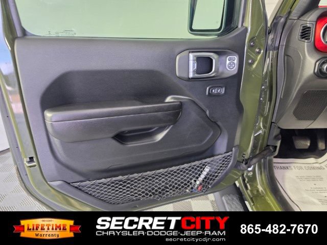 Used 2020 Jeep Wrangler Unlimited Rubicon AWD/4WD image 12