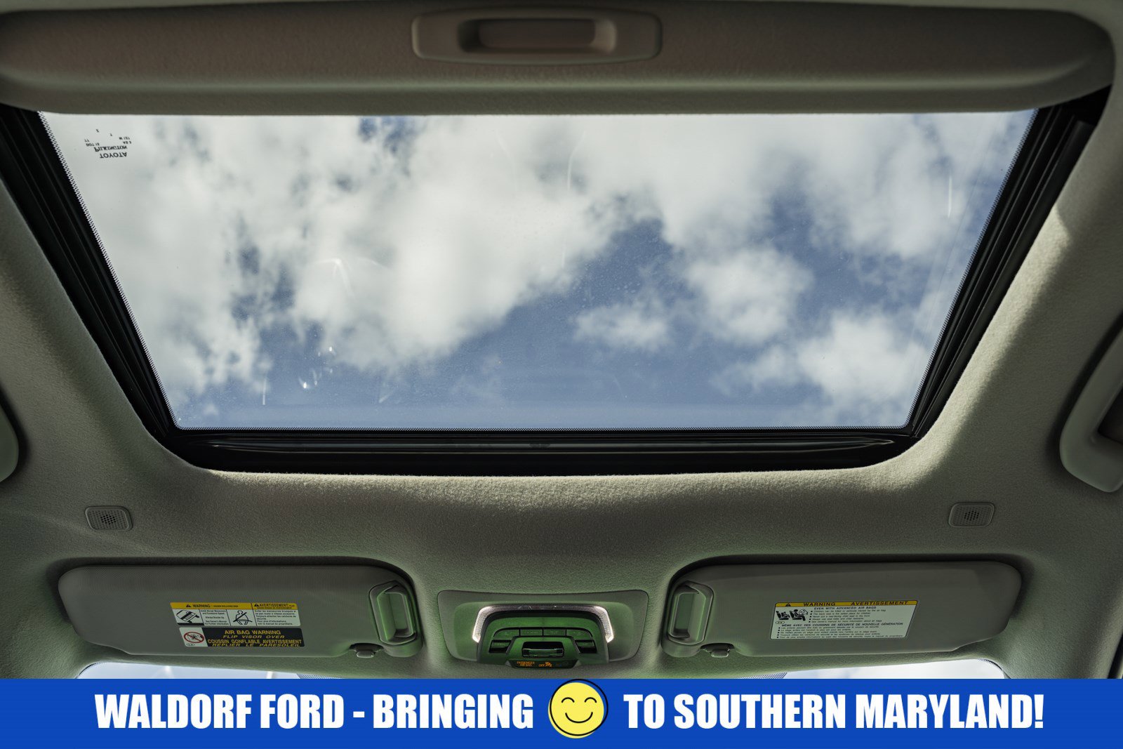 Used 2023 Toyota Corolla Cross XLE w/ Convenience Package image 35