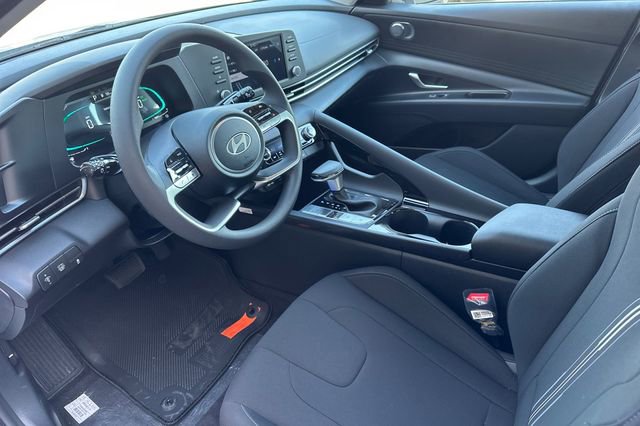 New 2026 Hyundai Elantra Blue image 10