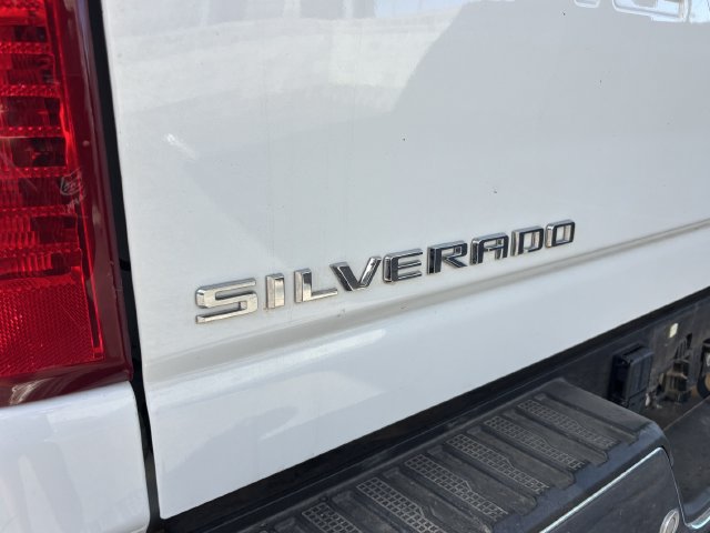 Used 2025 Chevrolet Silverado 3500 LT w/ Safety Package AWD/4WD image 9