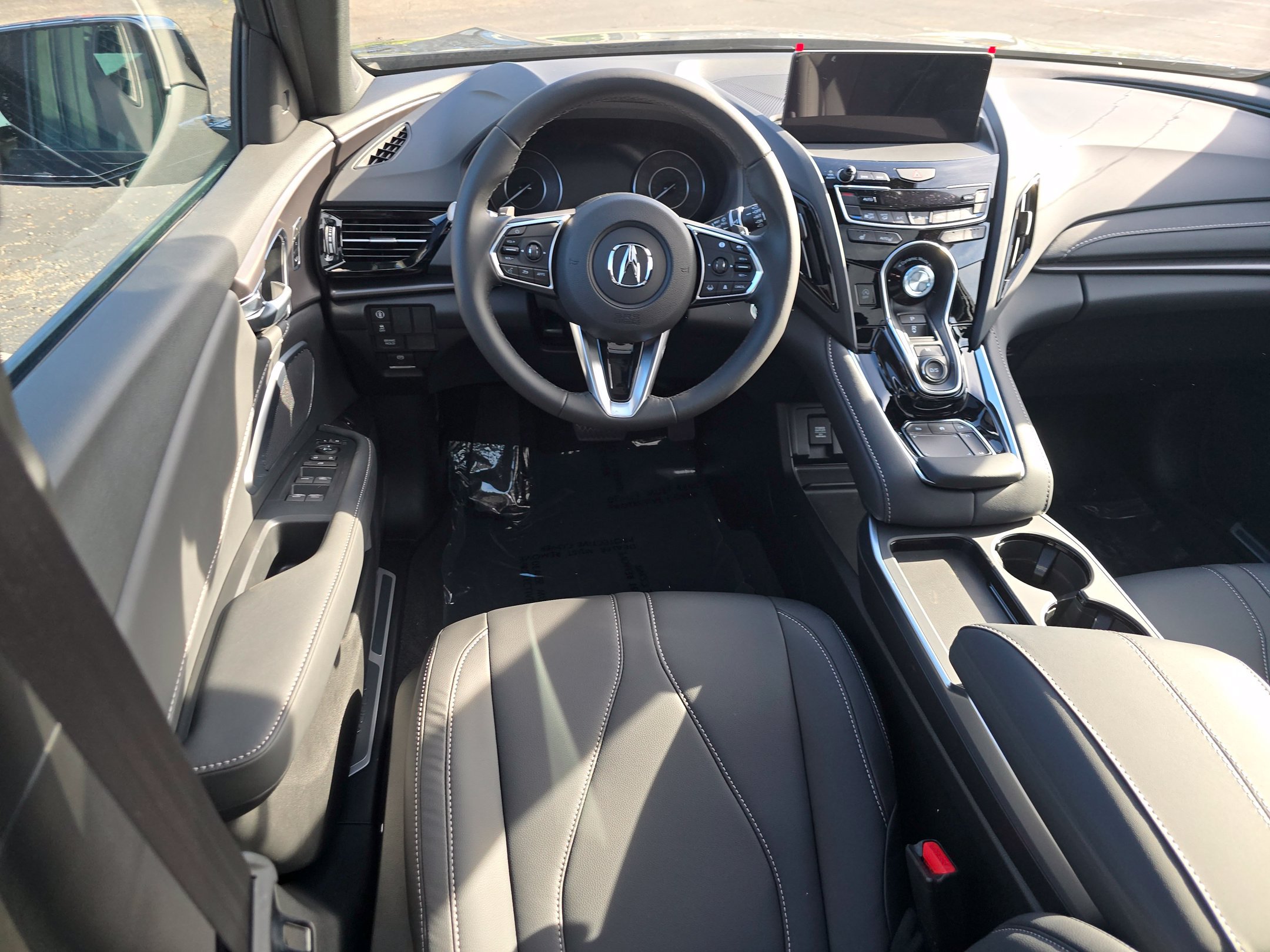 New 2026 Acura RDX SH-AWD image 14