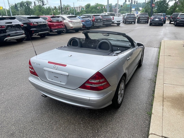 Used 2001 Mercedes-Benz SLK 320 image 5