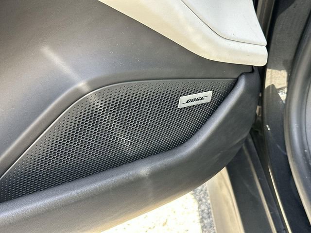 Used 2022 Porsche Taycan 4S image 23