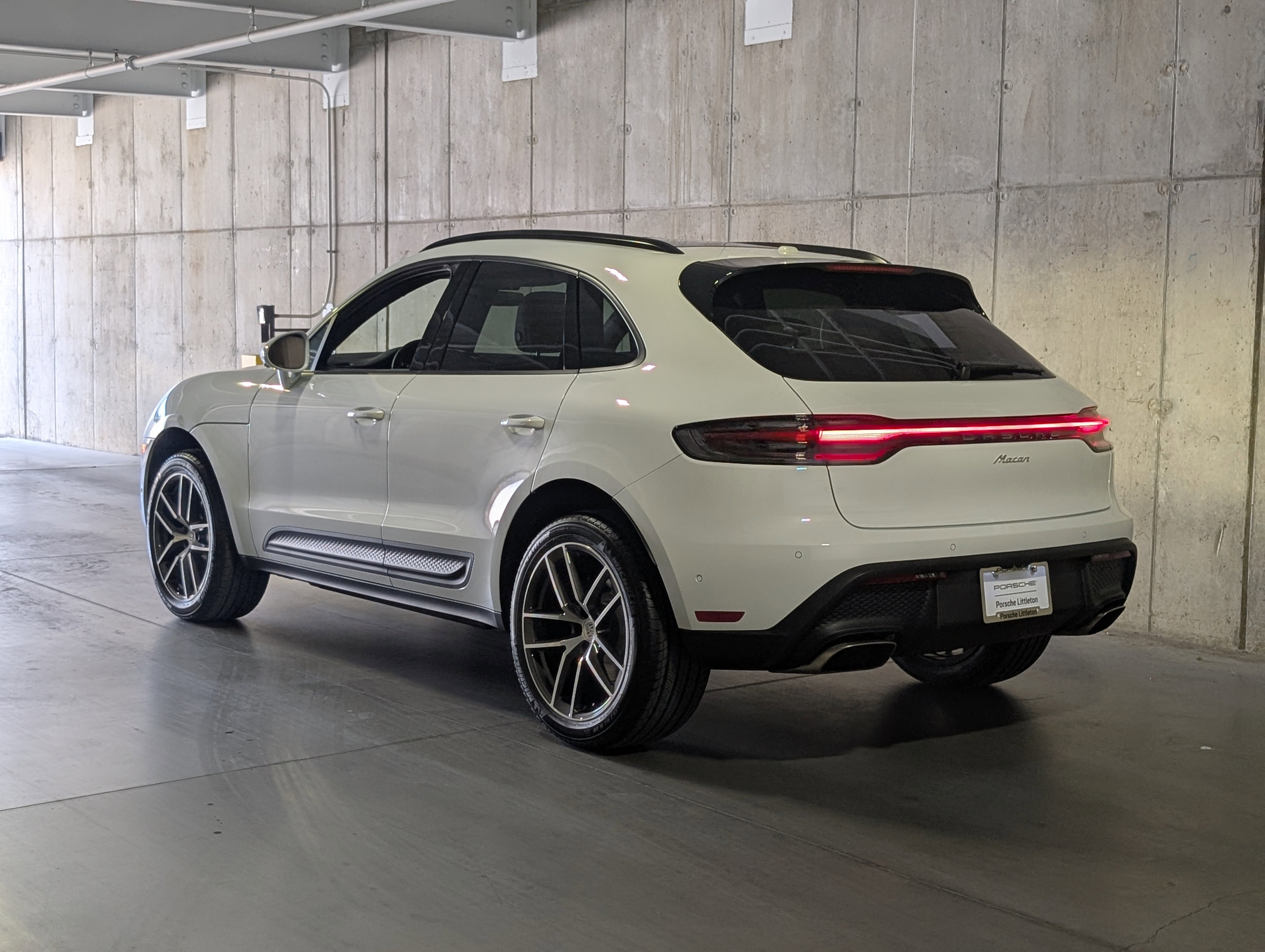New 2026 Porsche Macan AWD/4WD image 3