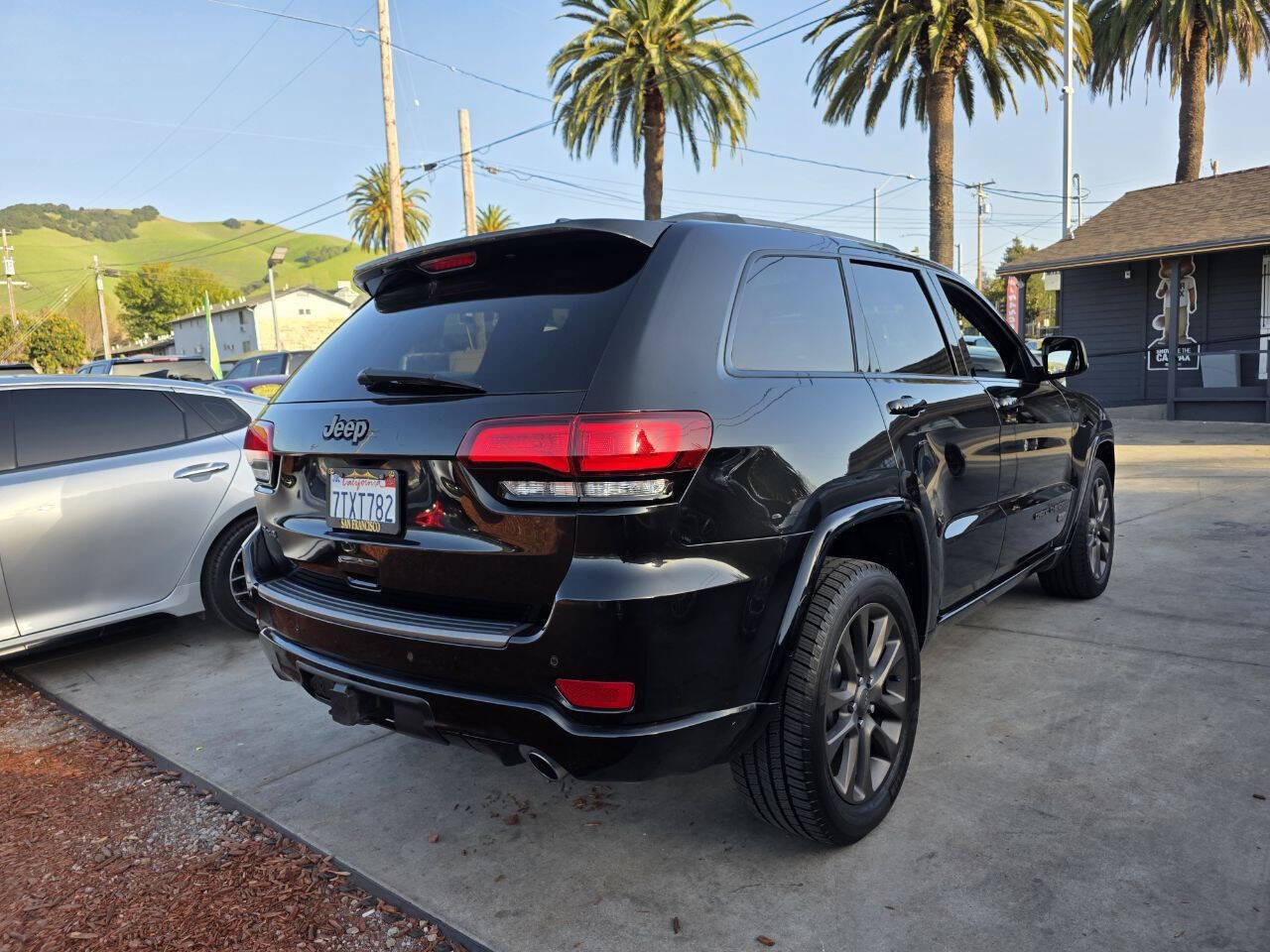 Used 2016 Jeep Grand Cherokee Limited 75th Anniversary image 5