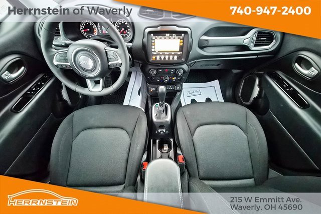 Used 2023 Jeep Renegade Latitude image 12