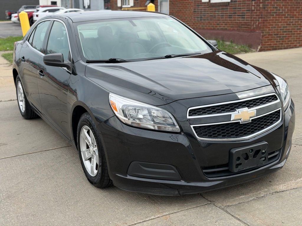 Used 2013 Chevrolet Malibu LS image 4