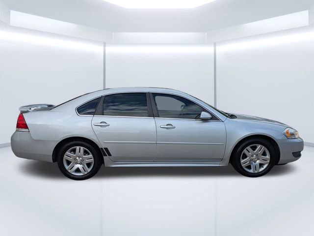Used 2011 Chevrolet Impala LT w/ Luxury Edition Package image 3
