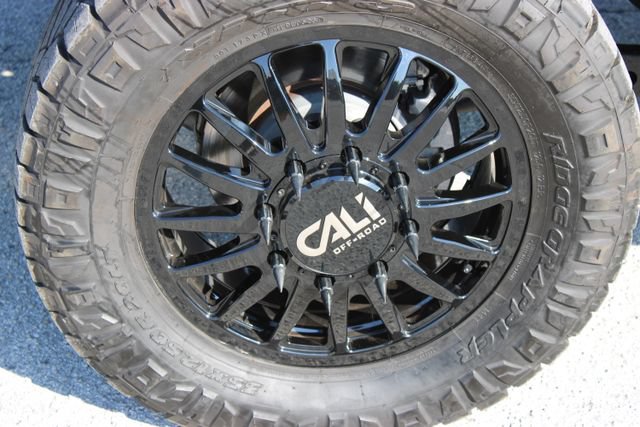 Used 2024 RAM 3500 Big Horn AWD/4WD image 16