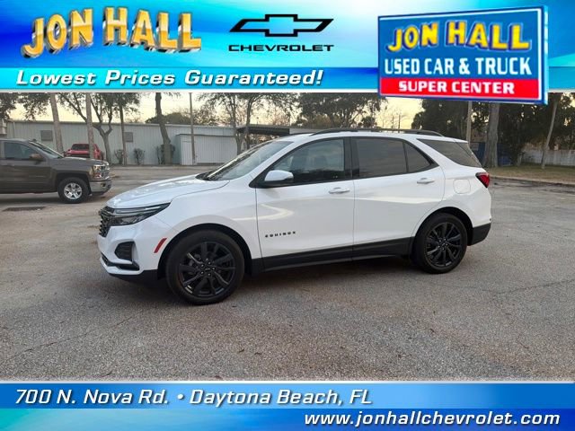 Used 2023 Chevrolet Equinox RS image 3