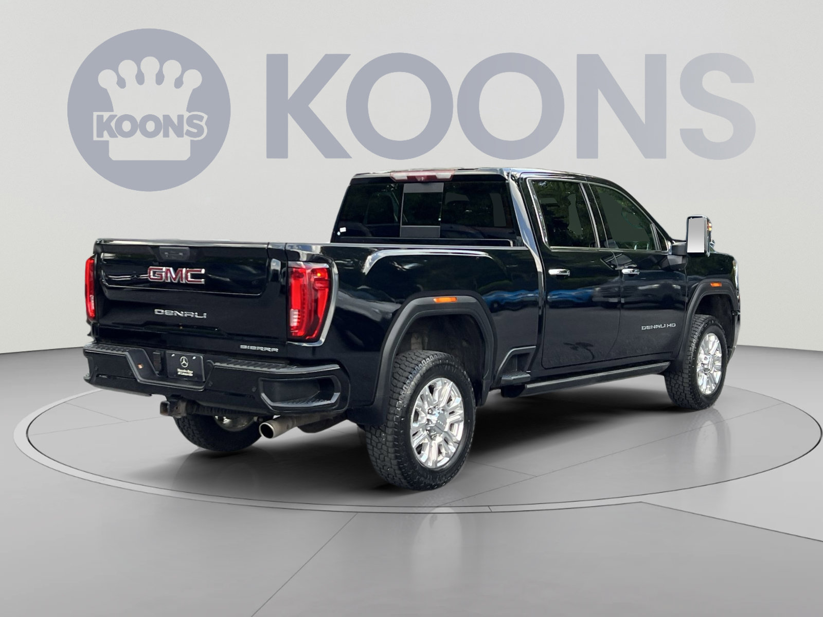 Used 2022 GMC Sierra 2500 Denali w/ Denali Ultimate Package AWD/4WD image 11