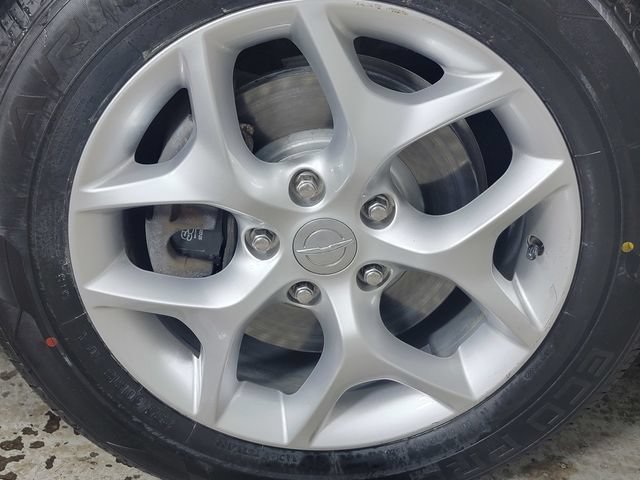 Used 2020 Chrysler Pacifica Limited FWD image 10