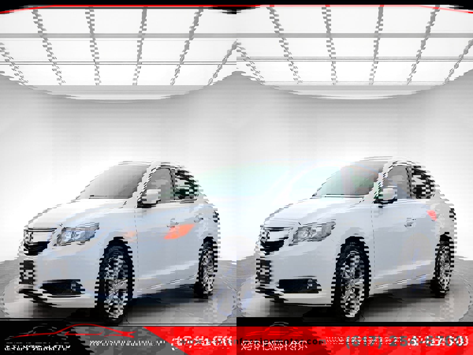 Used 2013 Acura ILX w/ Technology Package image 1