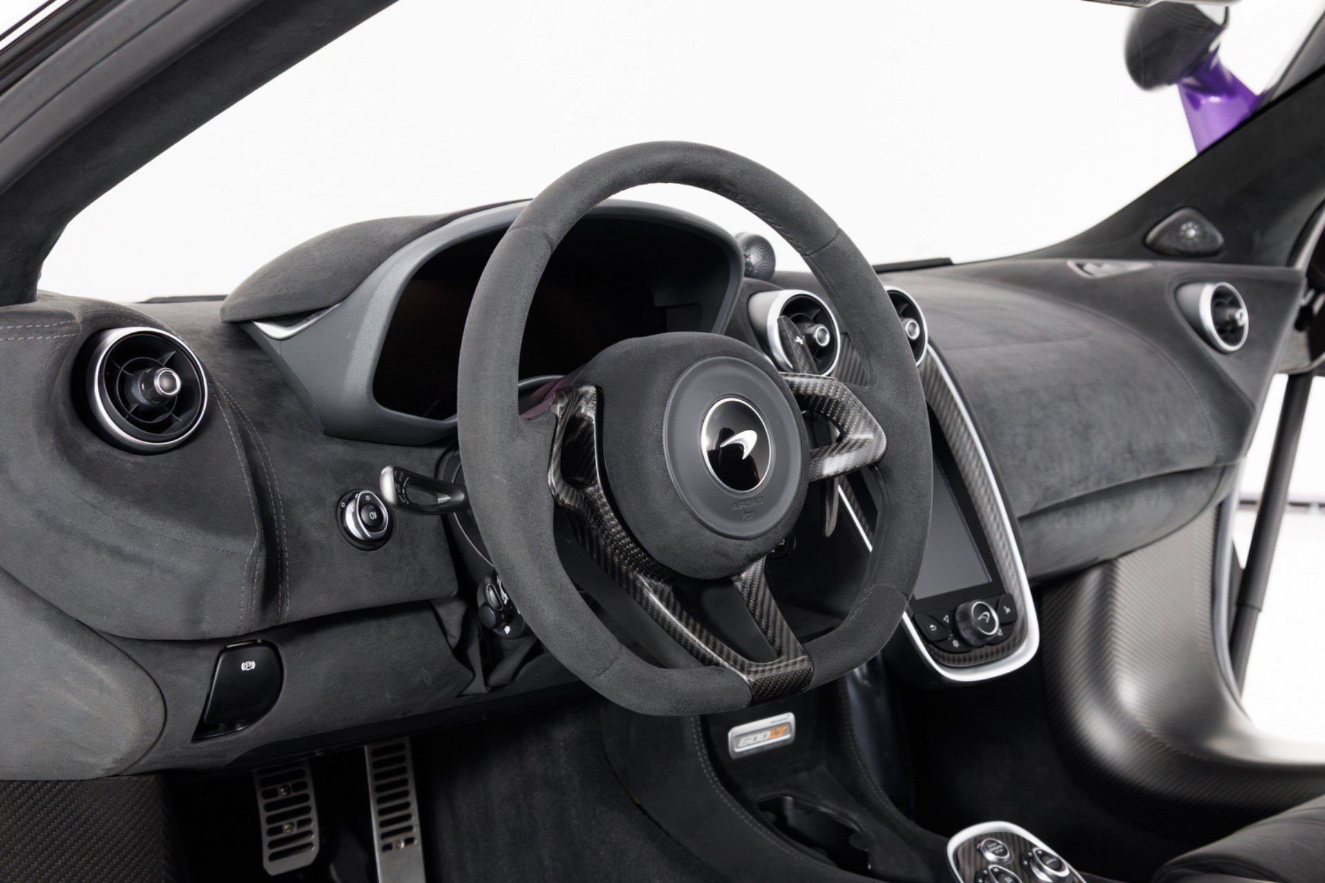 Used 2020 McLaren 600LT Spider RWD image 21