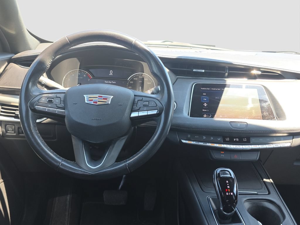 Used 2022 Cadillac XT4 Premium Luxury w/ Safety Alert Package AWD/4WD image 13