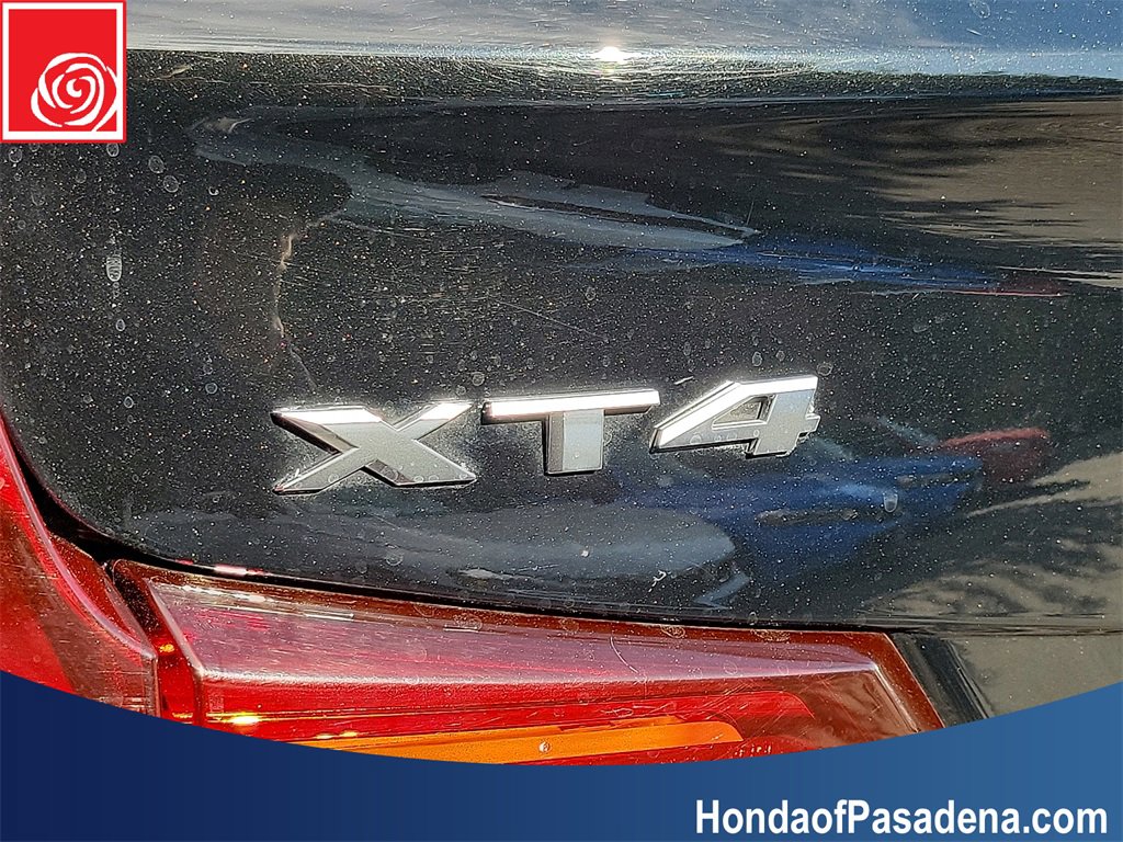 Used 2019 Cadillac XT4 Premium Luxury image 29