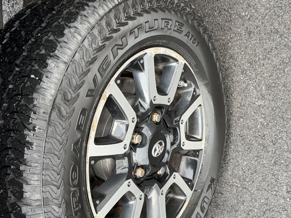 Used 2015 Toyota Tundra SR5 image 19