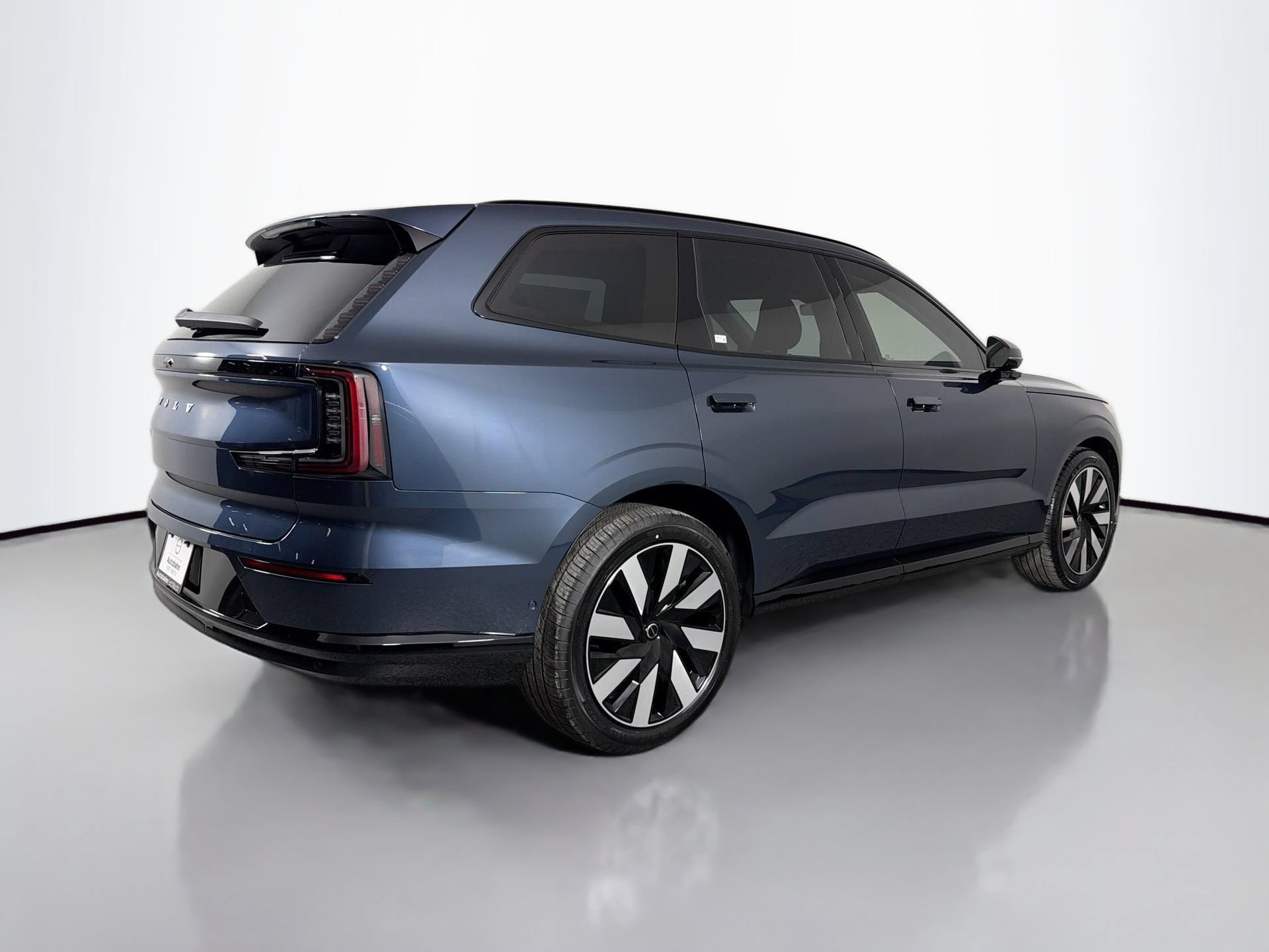 New 2026 Volvo EX90 Ultra AWD/4WD image 5