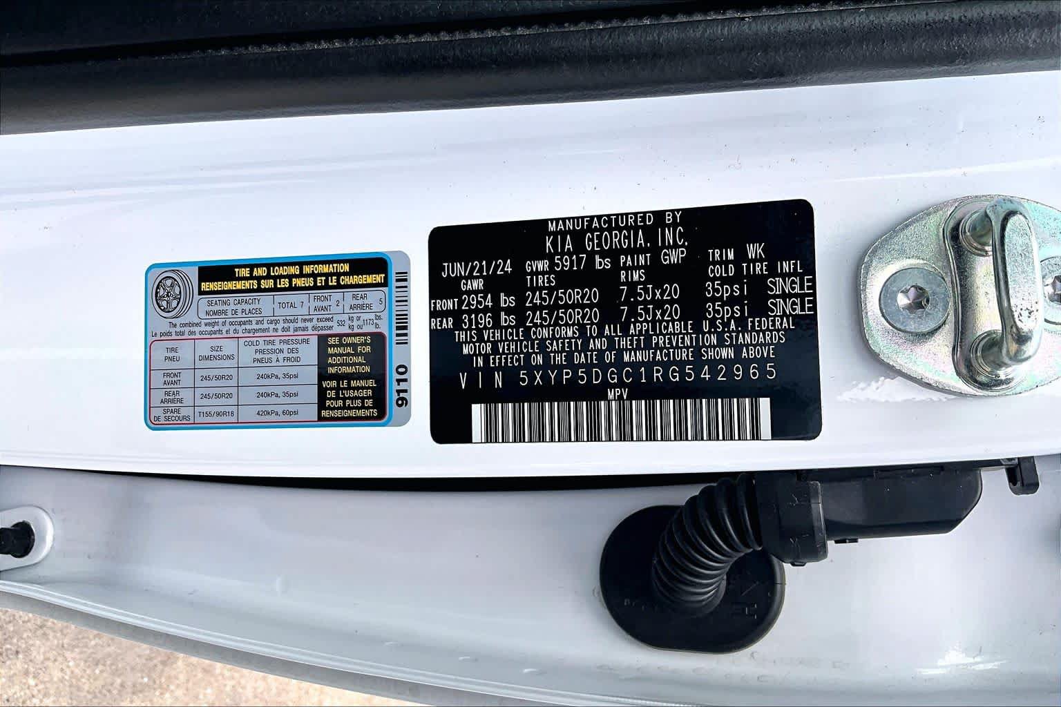Certified 2024 Kia Telluride SX Prestige w/ Towing Package AWD/4WD image 35