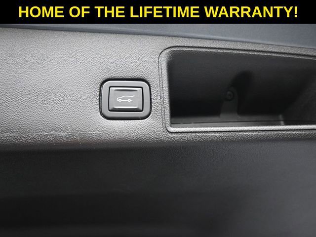 Used 2021 GMC Terrain SLE w/ Driver Convenience Package image 36