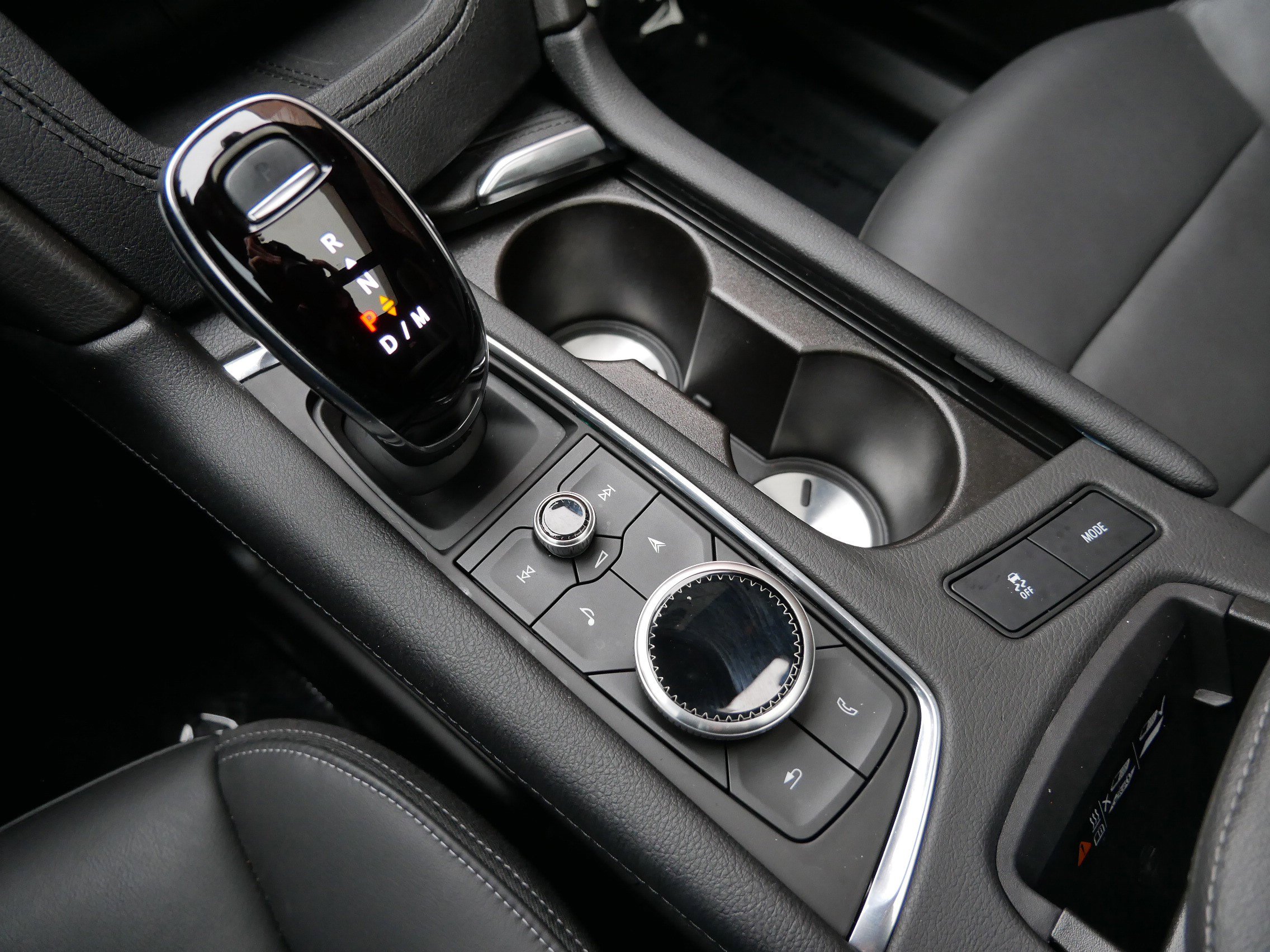 Certified 2024 Cadillac XT6 Sport w/ LPO, Floor Liner Package image 21