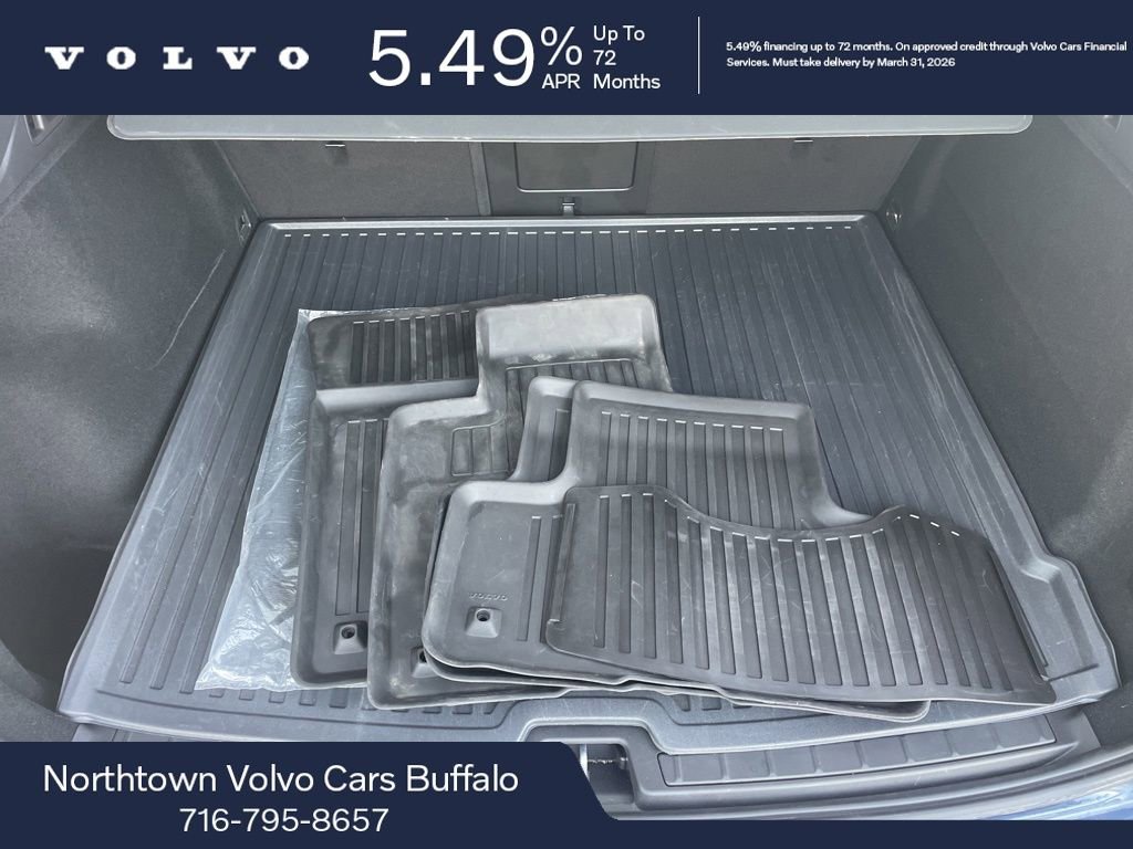 Certified 2024 Volvo XC60 B5 Core w/ Climate Package image 5