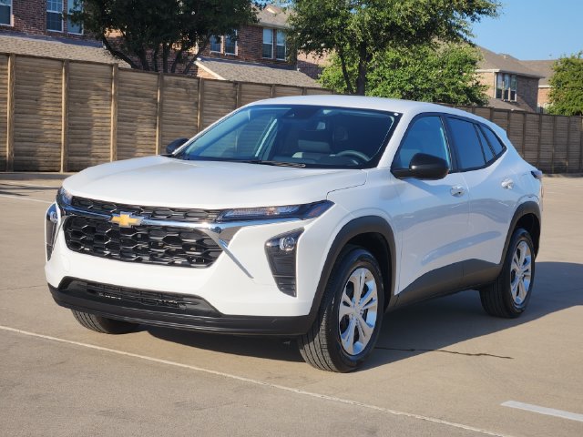 Used 2026 Chevrolet Trax LS FWD image 10