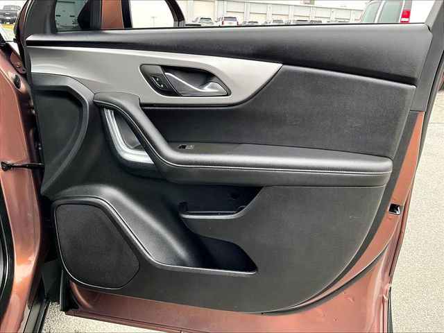 Used 2023 Chevrolet Blazer LT image 12