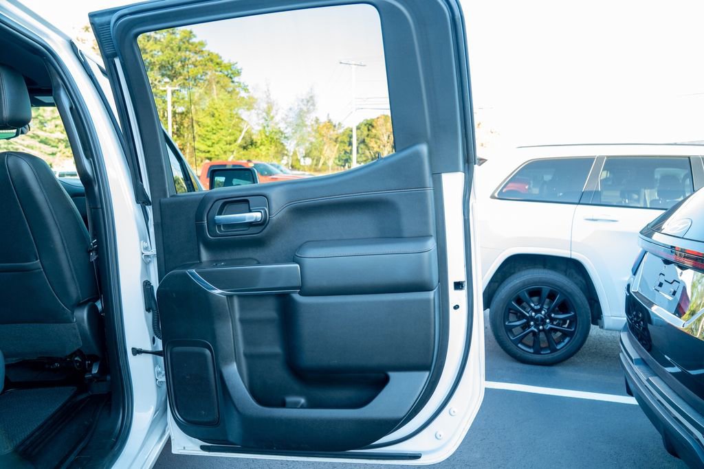 Used 2021 GMC Sierra 1500 AT4 w/ AT4 Value Package image 18