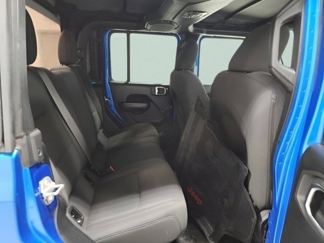 Used 2020 Jeep Gladiator Sport w/ Trailer Tow Package image 18