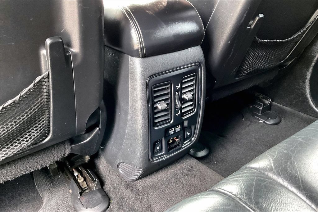 Used 2014 Jeep Grand Cherokee Limited w/ Luxury Group II AWD/4WD image 11