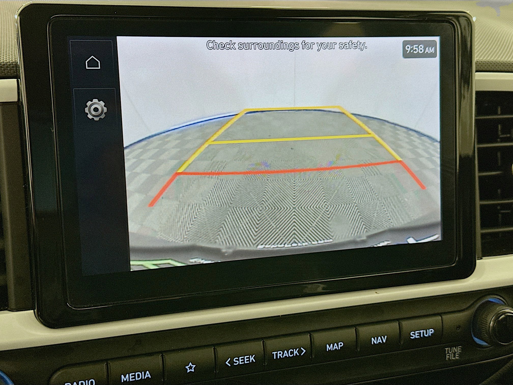 Used 2024 Hyundai Venue Limited image 23