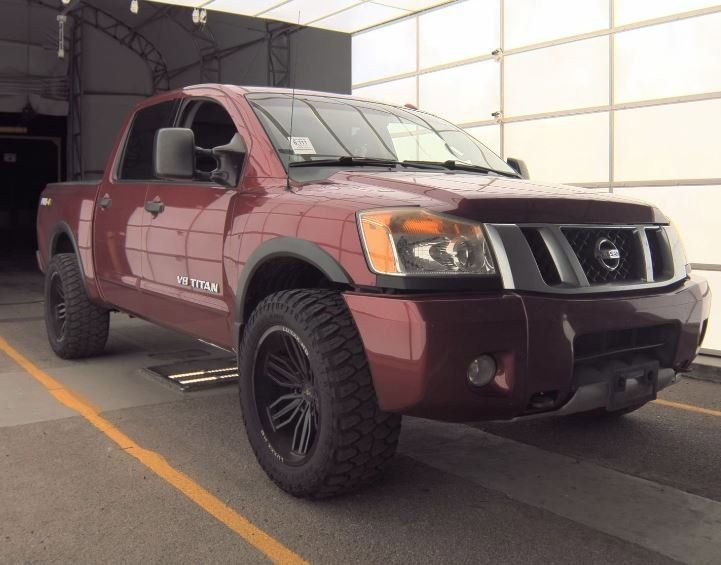 Used 2013 Nissan Titan PRO-4X w/ Pro-4x Premium Utility Pkg image 4